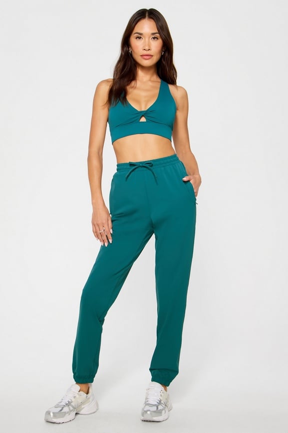 Oasis Twist Medium Impact Sports Bra