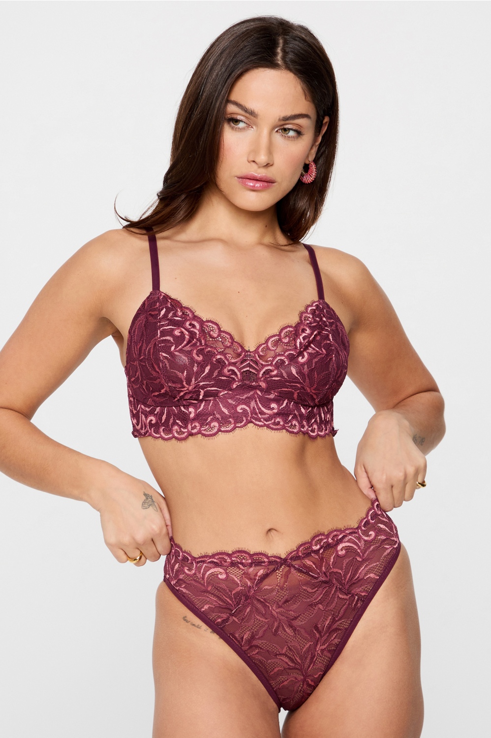 Smoothing Lace Plunge Bralette