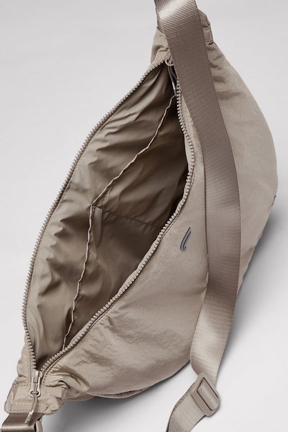 The Large Sling Bag Crinkle