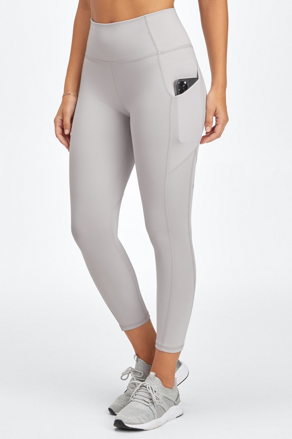 Oasis PureLuxe High-Waisted Capris Fabletics