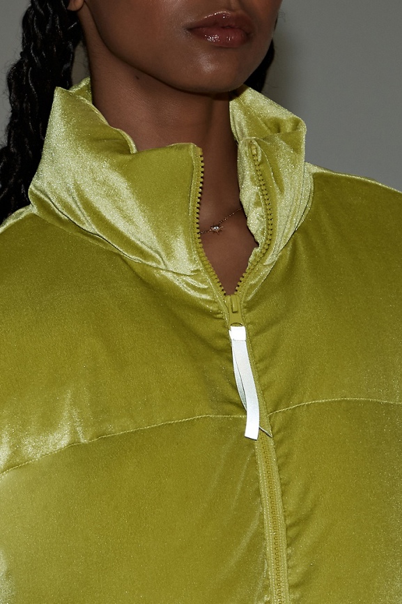 Wander Velour Cropped Puffer Jacket - Fabletics