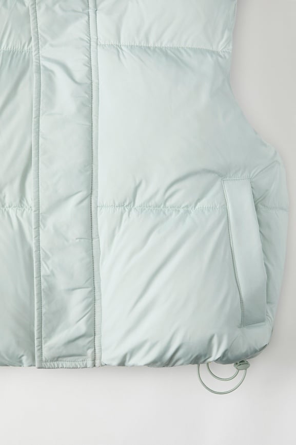 Essential Cropped Hooded Puffer Vest