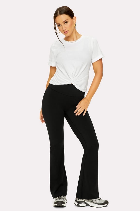 Ultra-Smooth Flare Legging - Fabletics