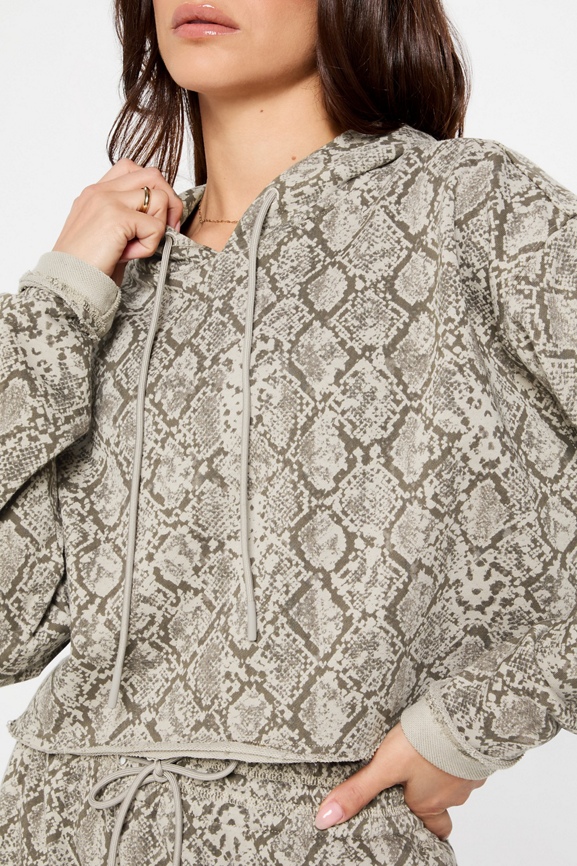 Year Round Terry Cropped Hoodie - Fabletics