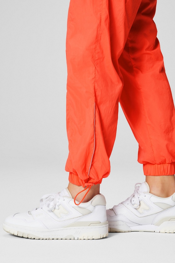 Ultra High-Waisted Piped Nylon Pant - Fabletics