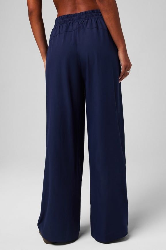 Downtown Wide Leg Pant