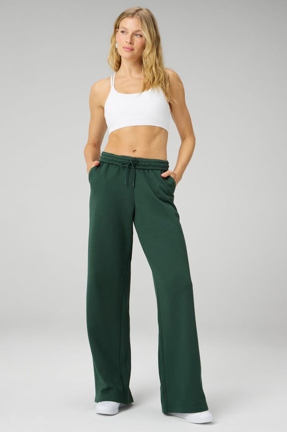 Cozy Fleece Wide Leg Sweatpant