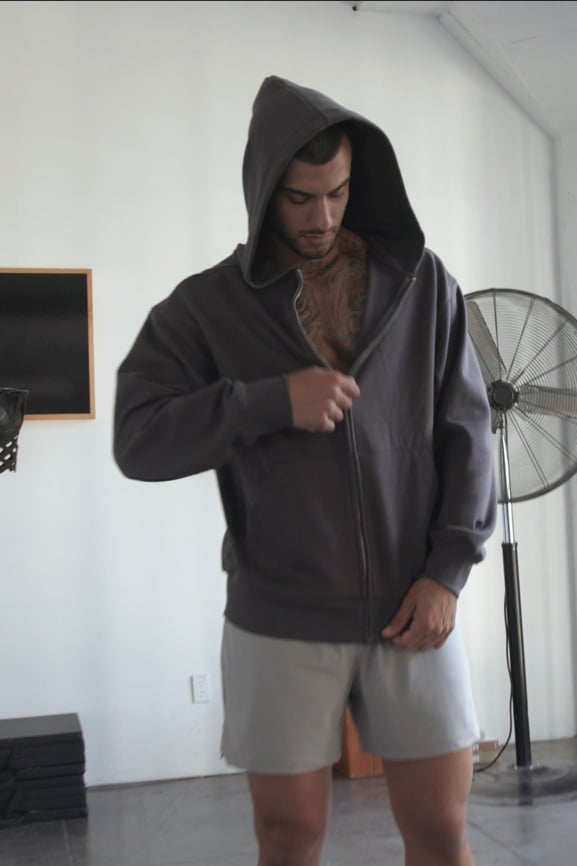 The Go-To Full Zip Hoodie (Oversized) - Fabletics