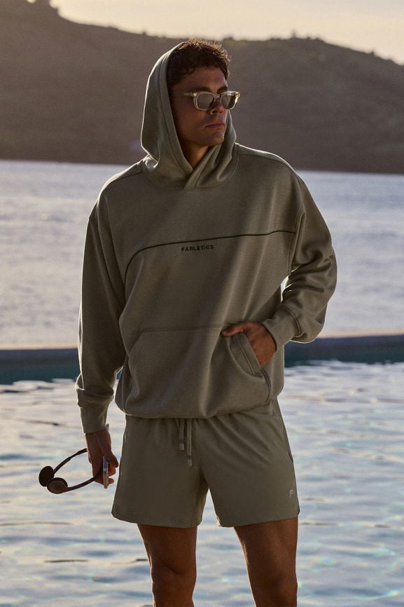 The Go-To Hoodie (Oversized) - Fabletics