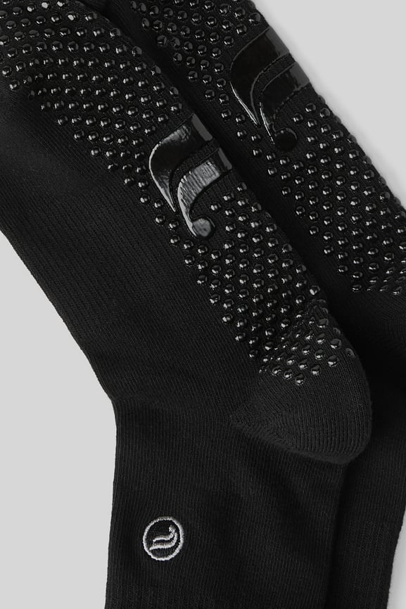 The Powerhouse Quarter Crew Grip Sock