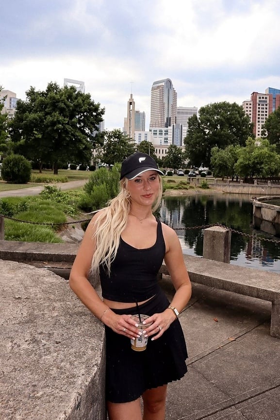 Hot Shot Pleated Skirt Classic Mini - Fabletics