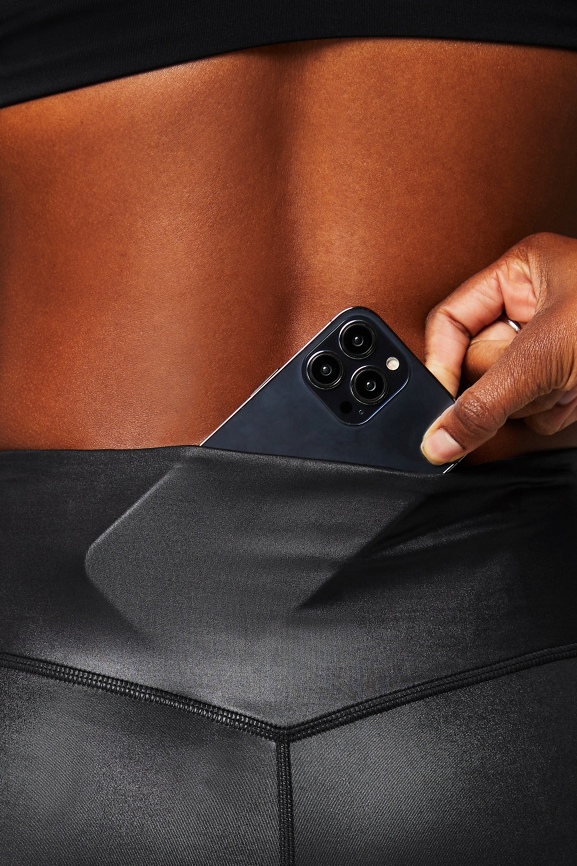 Anywhere Motion365+ Shine HW 6'' Short - Fabletics