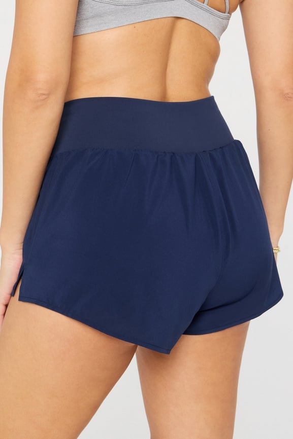 Sun Chaser 3'' Short