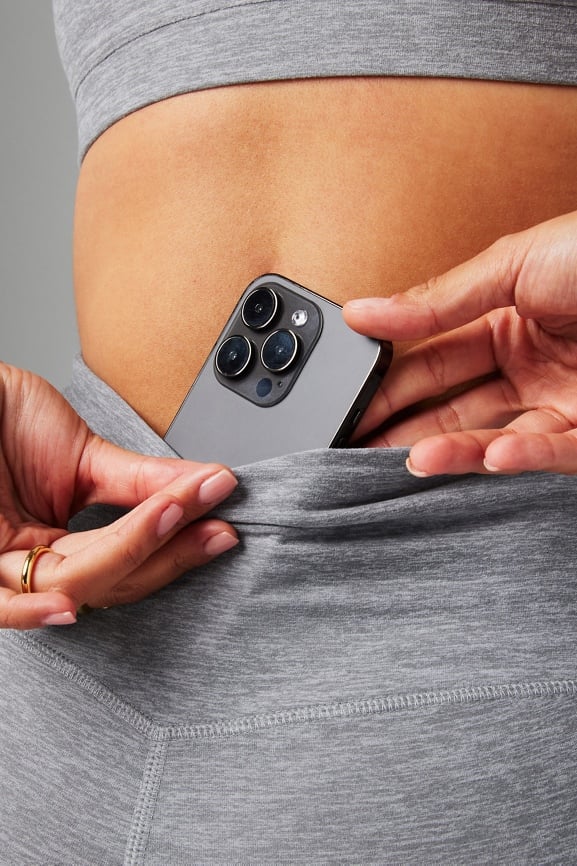 Heatherflex High-Waisted 6" Short