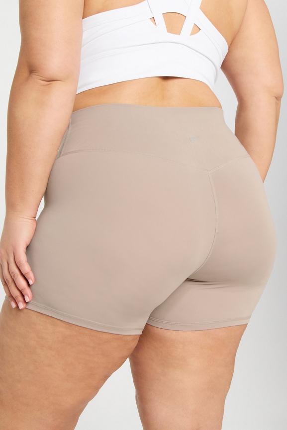 PureLuxe High-Waisted TLC Short 4"