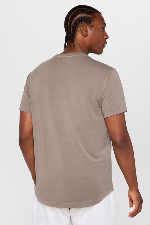 The 24-7 Tee Curved Hem