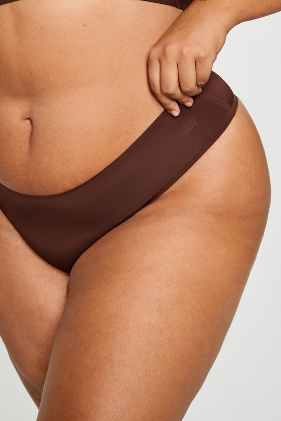 Smoothed Reality Mid Rise Thong