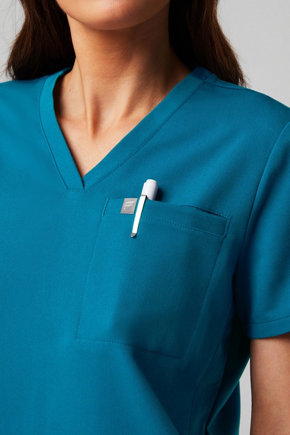 Vital 1-Pocket Scrub Top