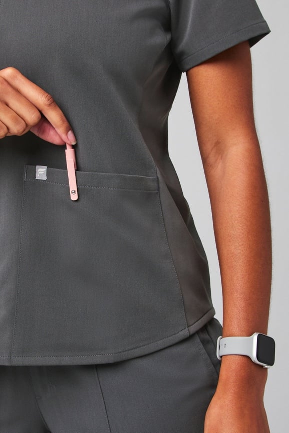 Method Flex 2-Pocket Scrub Top - Fabletics