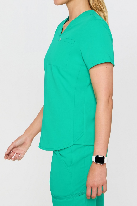 Vital 1-Pocket Scrub Top