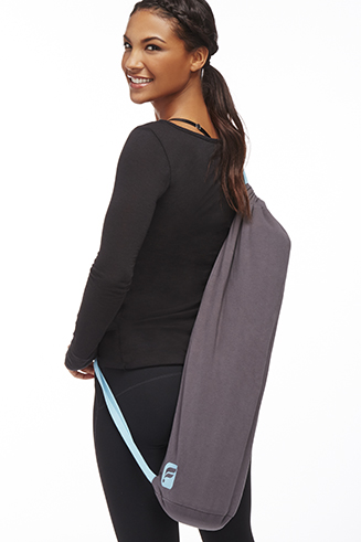 The Fleece Yoga Mat Bag - Fabletics Canada