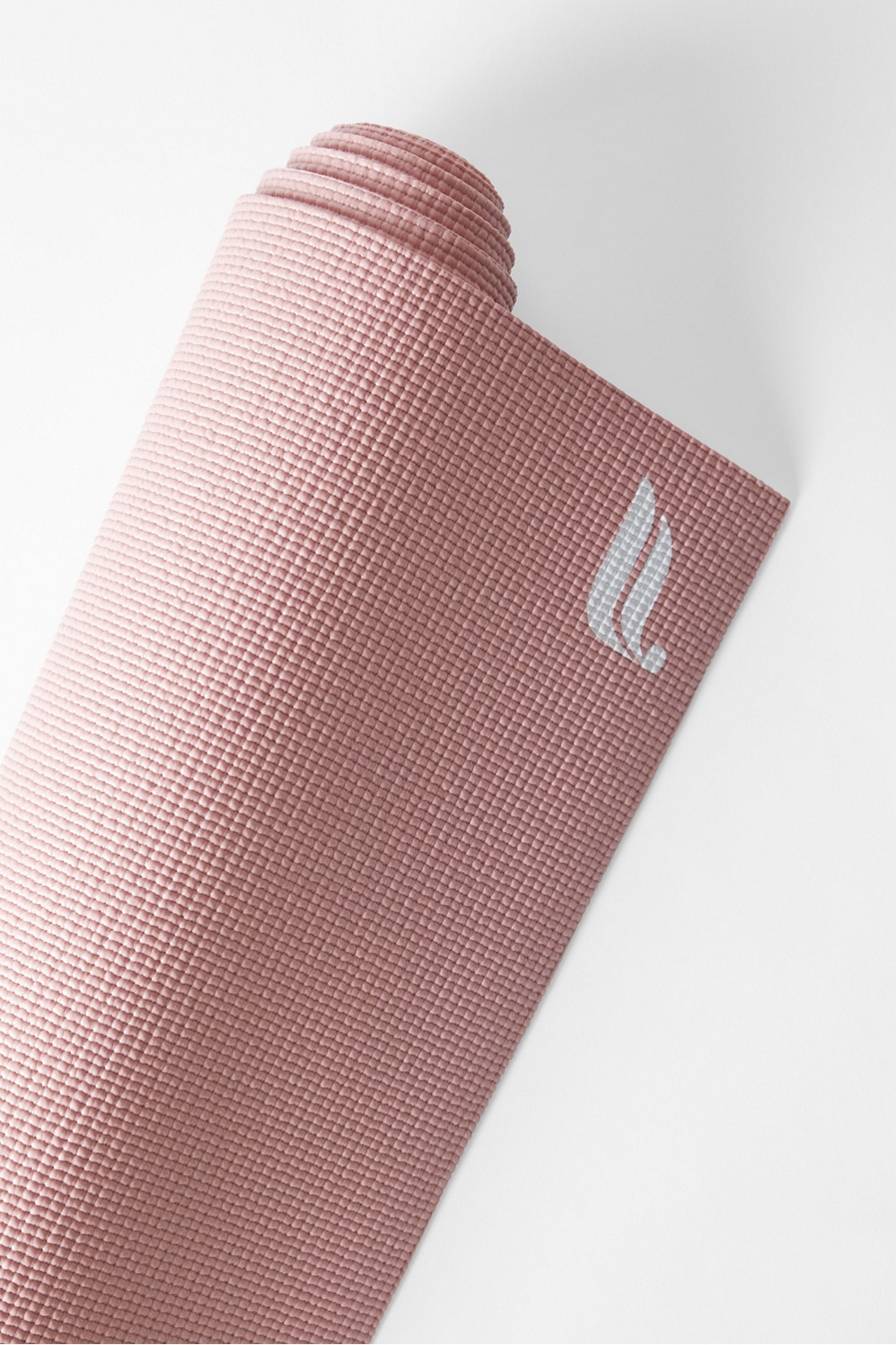 Fabletics store yoga mat