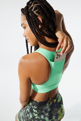 On-The-Go Medium Impact Sports Bra - Yitty