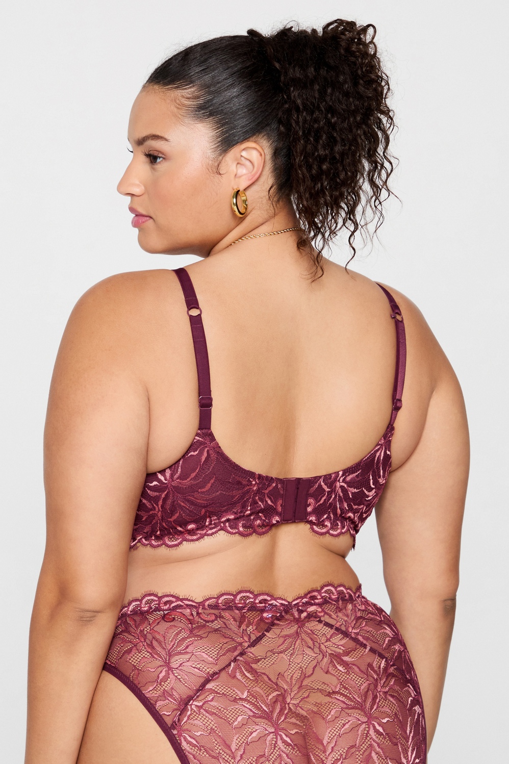 Smoothing Lace Plunge Bralette