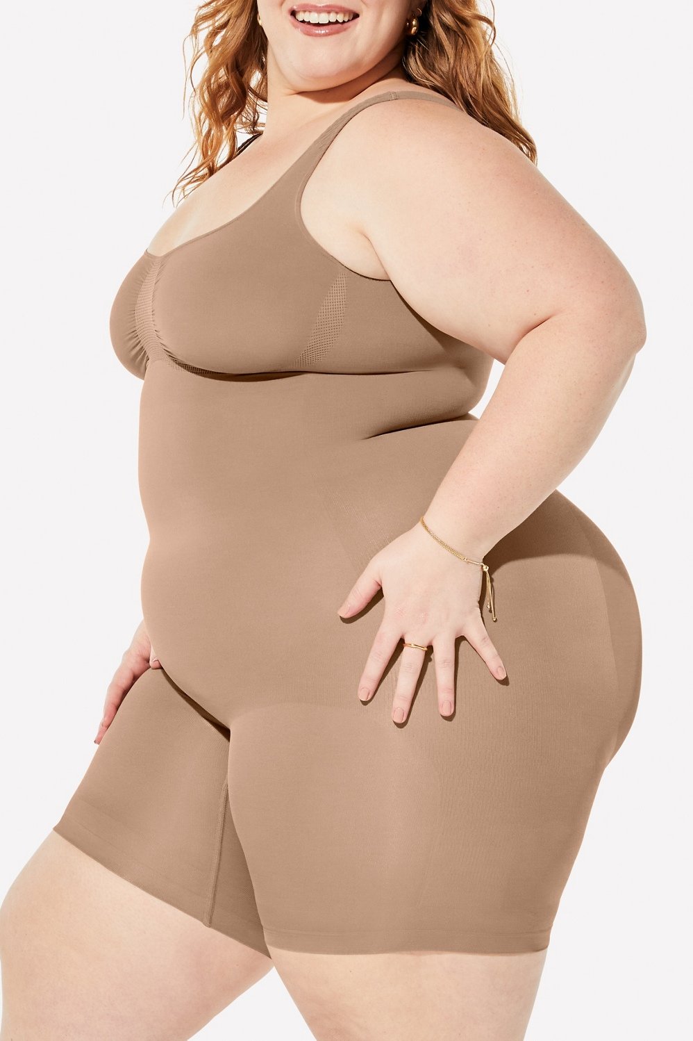 Let's try @YITTY's #nearlynaked collection and see the different fits , Shapewear