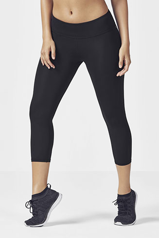 Salar Solid PowerForm Capri - Fabletics (colour = blackberry)