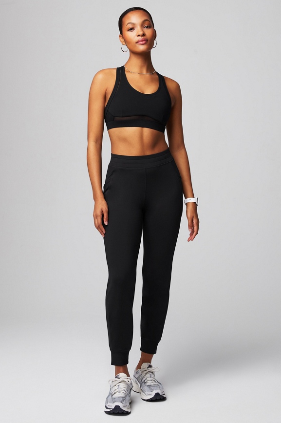 Women's Gym & Workout Clothes + Activewear Outfits