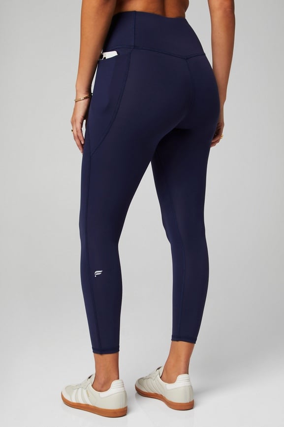 Front Zip High Impact Sports Bra + Oasis Crossover 7/8 2-Piece Outfit