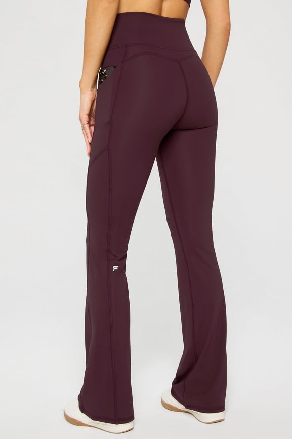 Sleek Seamless Bra + Oasis High-Waisted Kick Flare 2-Piece Outfit