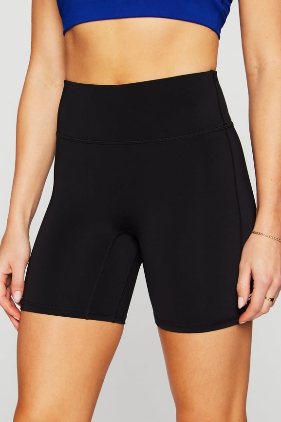 Essential Front Zip Medium Impact Sports Bra + Anywhere Motion365+ High-Waisted Short 6" 2-Piece Out