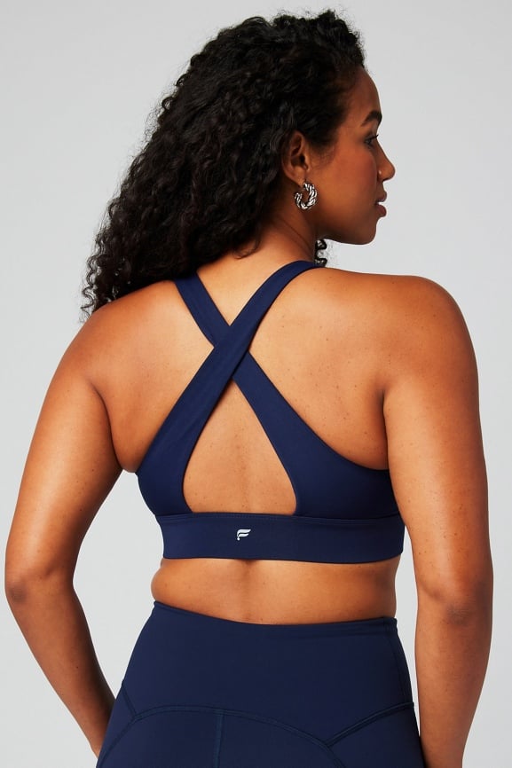Oasis Twist Sports Bra + Cloud Jersey Jogger 2-Piece Outfit