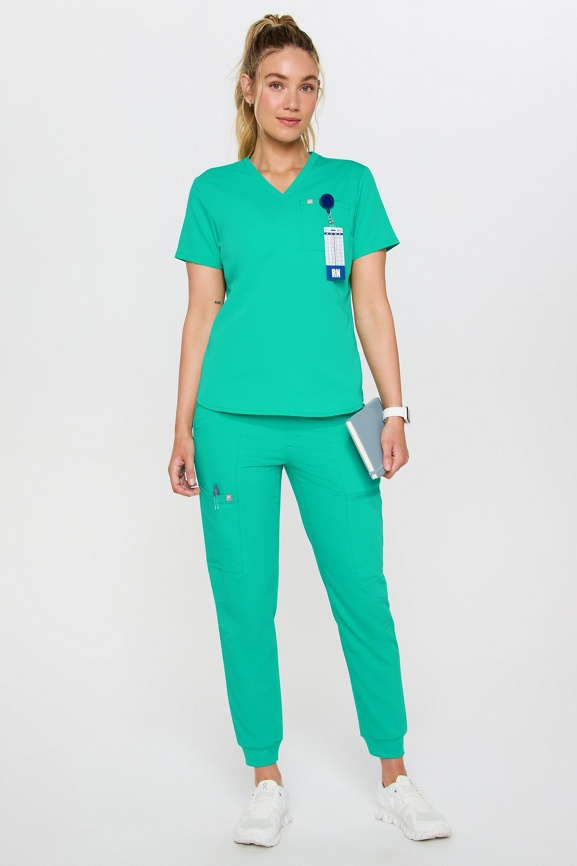 Vital 1-Pocket Top + On-Call Jogger