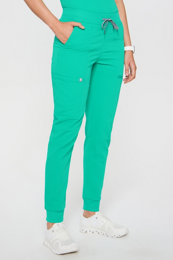 Vital 1-Pocket Top + On-Call Jogger