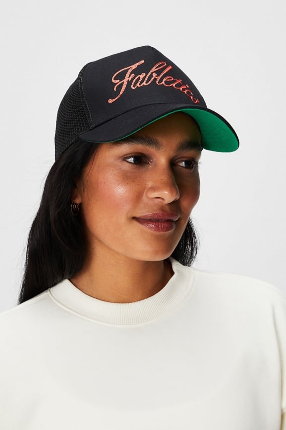 The Trucker Hat - Fabletics Canada