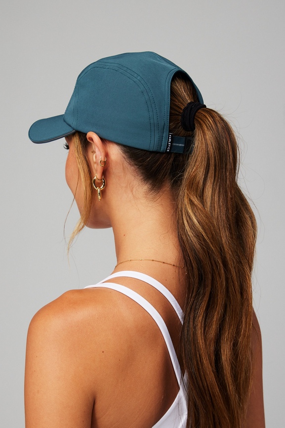 The Fundamental Ponytail Hat Fabletics