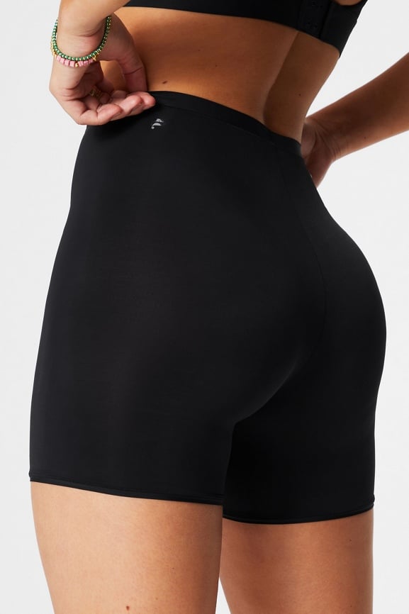 Fine Touch Short