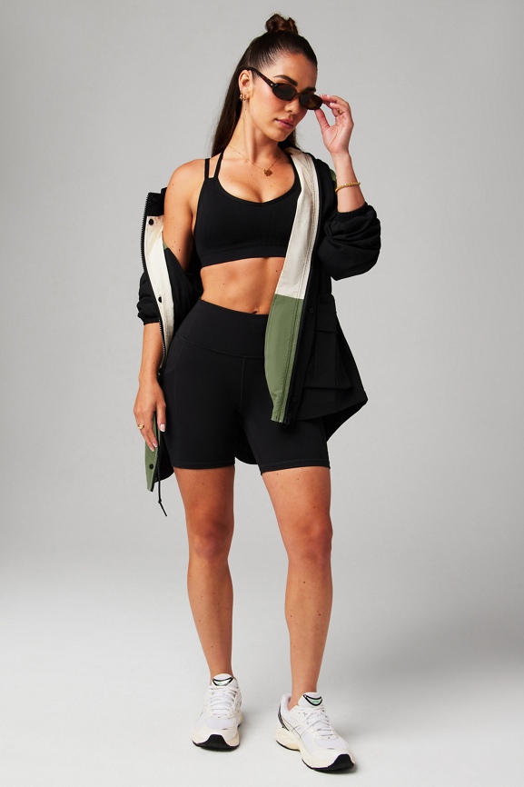 大人気Fableticsよりkhloe kardashian限定Heights Cargo Jacket Heights Cargo Jacket - Fabletics