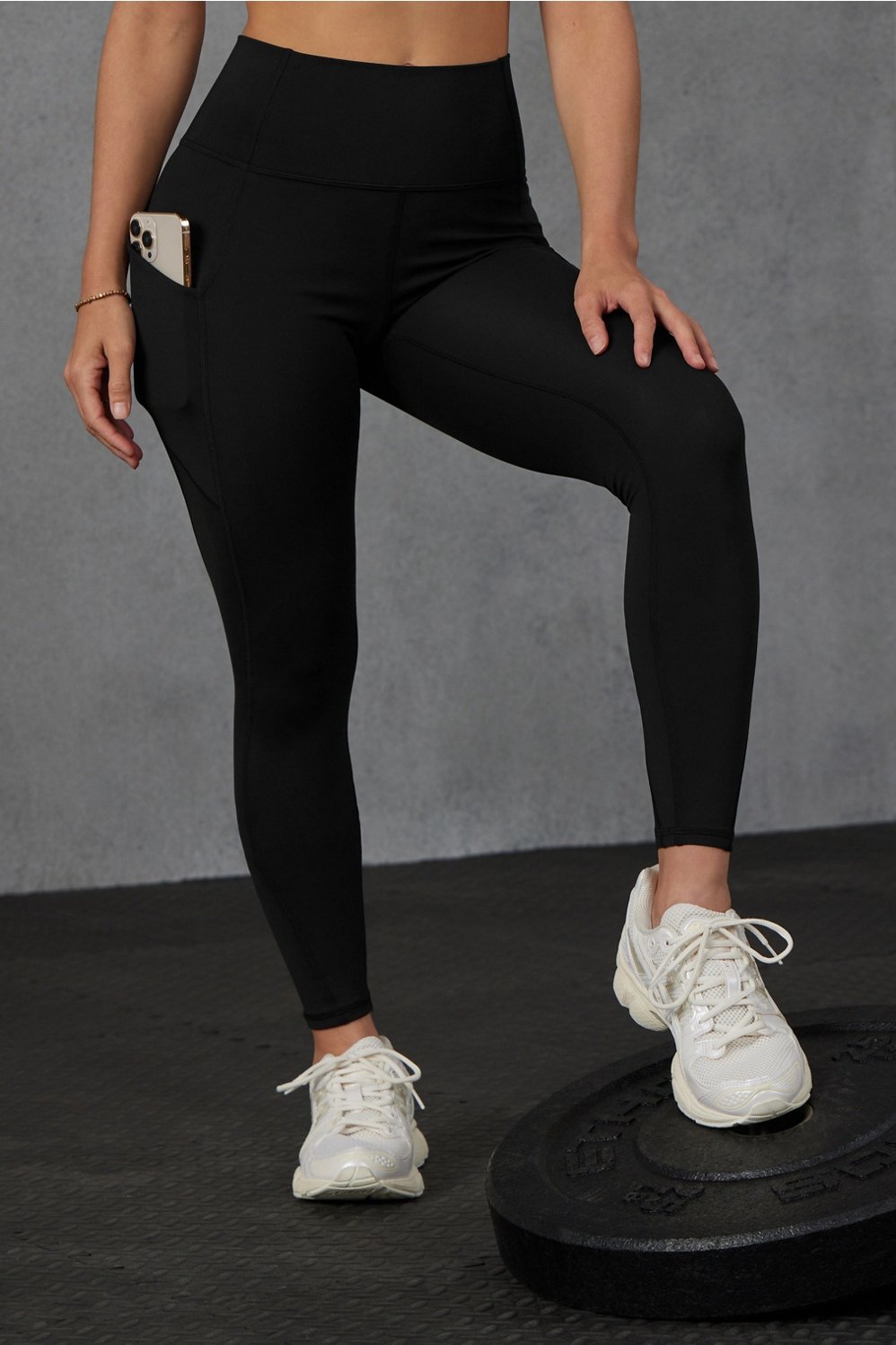 Fabletics Pure Luxe 7/8 Maternity Leggings Black Size L - $15 (81% Off  Retail) - From Sheray