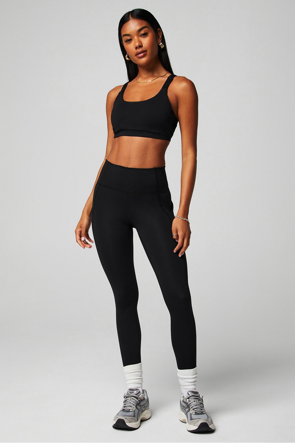 Fabletics Oasis Pure Luxe Twist Front Sports Bra and High Waisted 7/8  Leggings in 2023