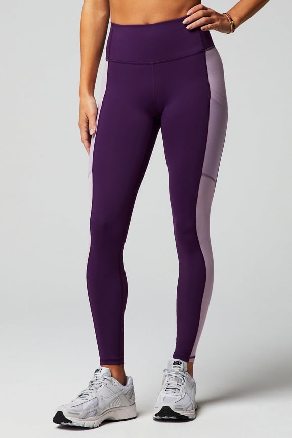 Fabletics Women's On-The-Go PowerHold® High-Waisted Legging, Workout, Yoga,  Maximum Compression, Flattering : : Clothing, Shoes & Accessories