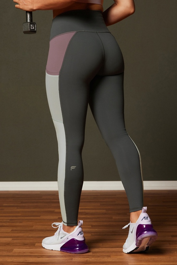 Fabletics Review – High Waisted and Powerhold Leggings – Running