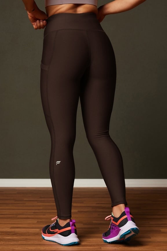 Storm Legging - Onyx Black  Legging, Workout clothes, Flattering fit