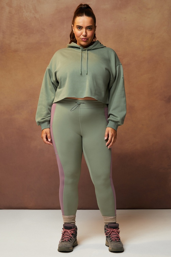 Fearless Wonderer 2-Piece Outfit - Fabletics