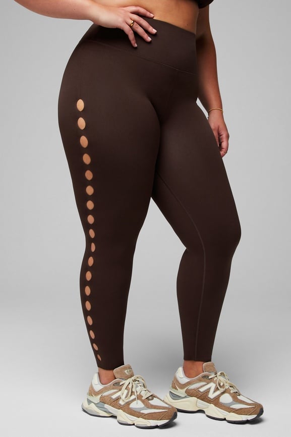 Fabletics the KHLOE EDIT Sculptknit Contour high waisted leggings 3X ·  Whatnot: Buy, Sell & Go Live