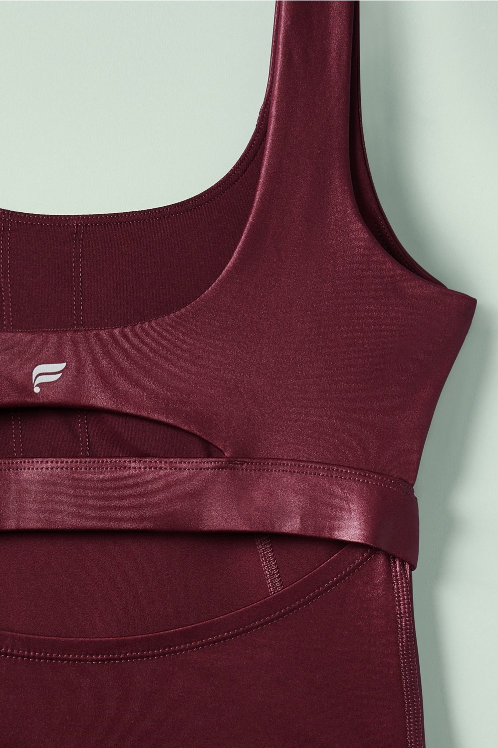 Fabletics on X: The Motion365+ Racerback Jumpsuit hugs your curves in all  the right places. It's sleek, and high-compression.✨   / X