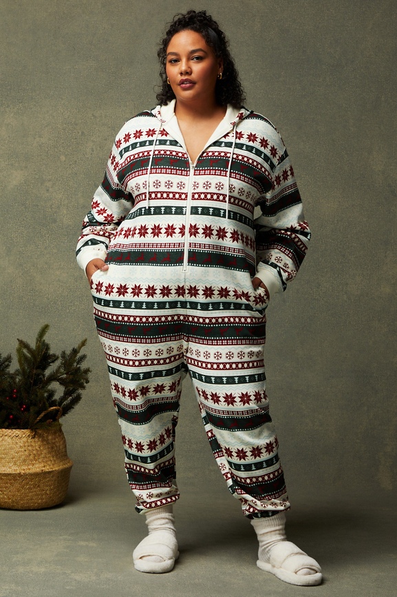 Holiday Shoppers + Feelin' Frosty Softshell Pants + Onesie OMG + More -  Agent Athletica